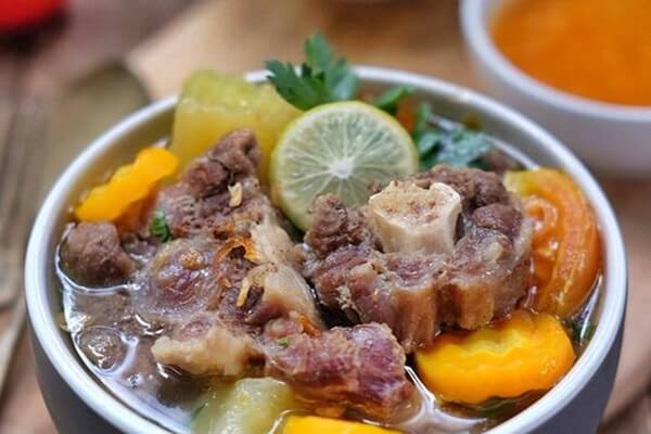 Sup daging kambing pedas